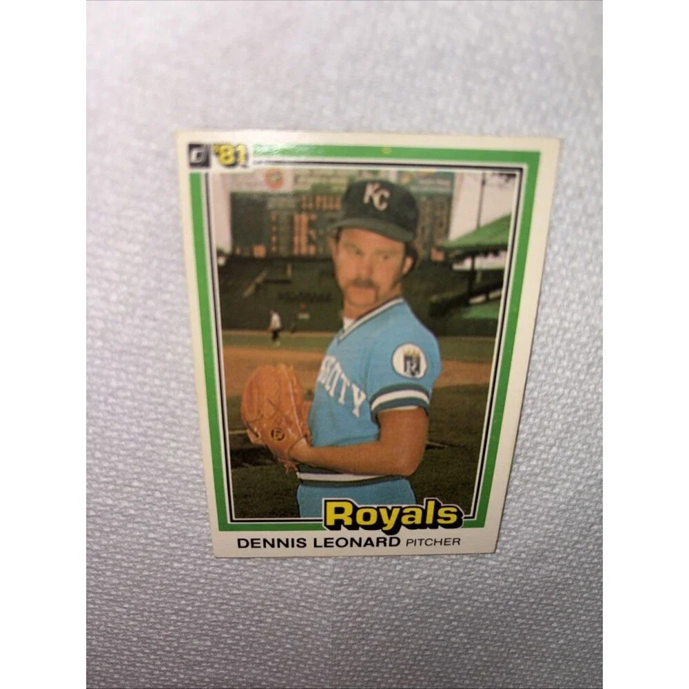Kansas City Royals Card Lot + Benintendi + Garcia + Leonard – 9 Cards